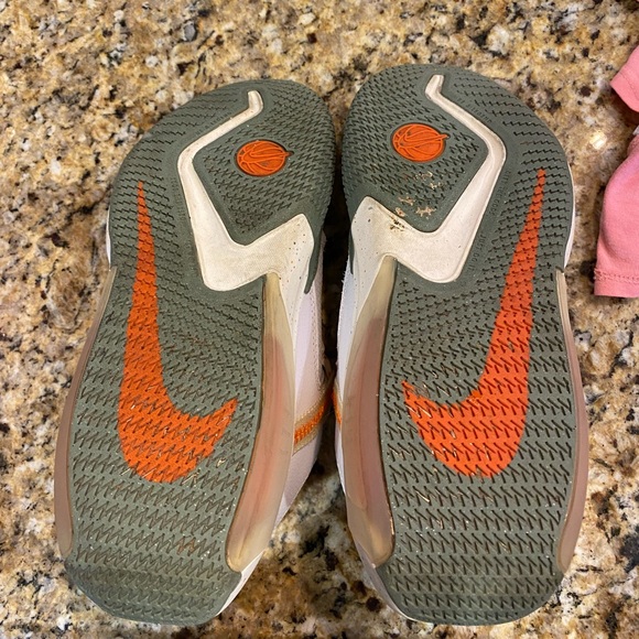 Nike Zoom Crossover Youth (Earth and Sun) Basketball shoes. - Picture 5 of 5